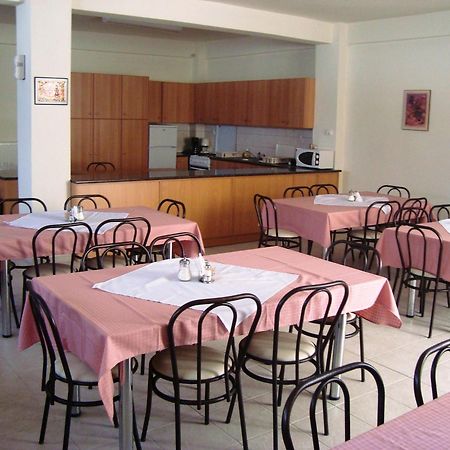 Estia Aparthotel Орестиада Екстериор снимка