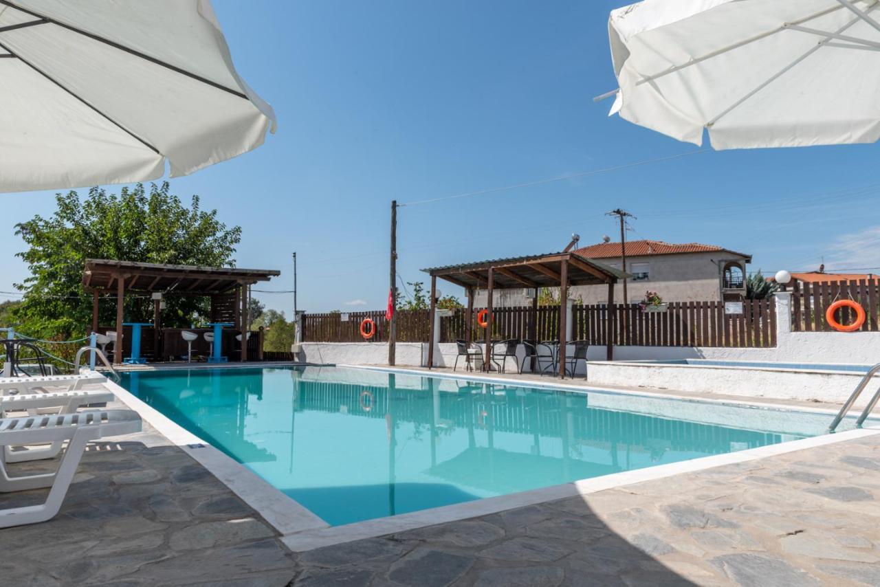 Estia Aparthotel Орестиада Екстериор снимка