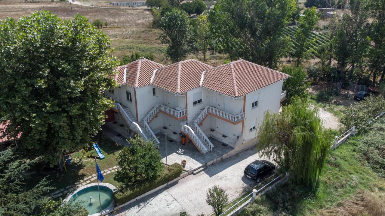 Estia Aparthotel Орестиада Екстериор снимка