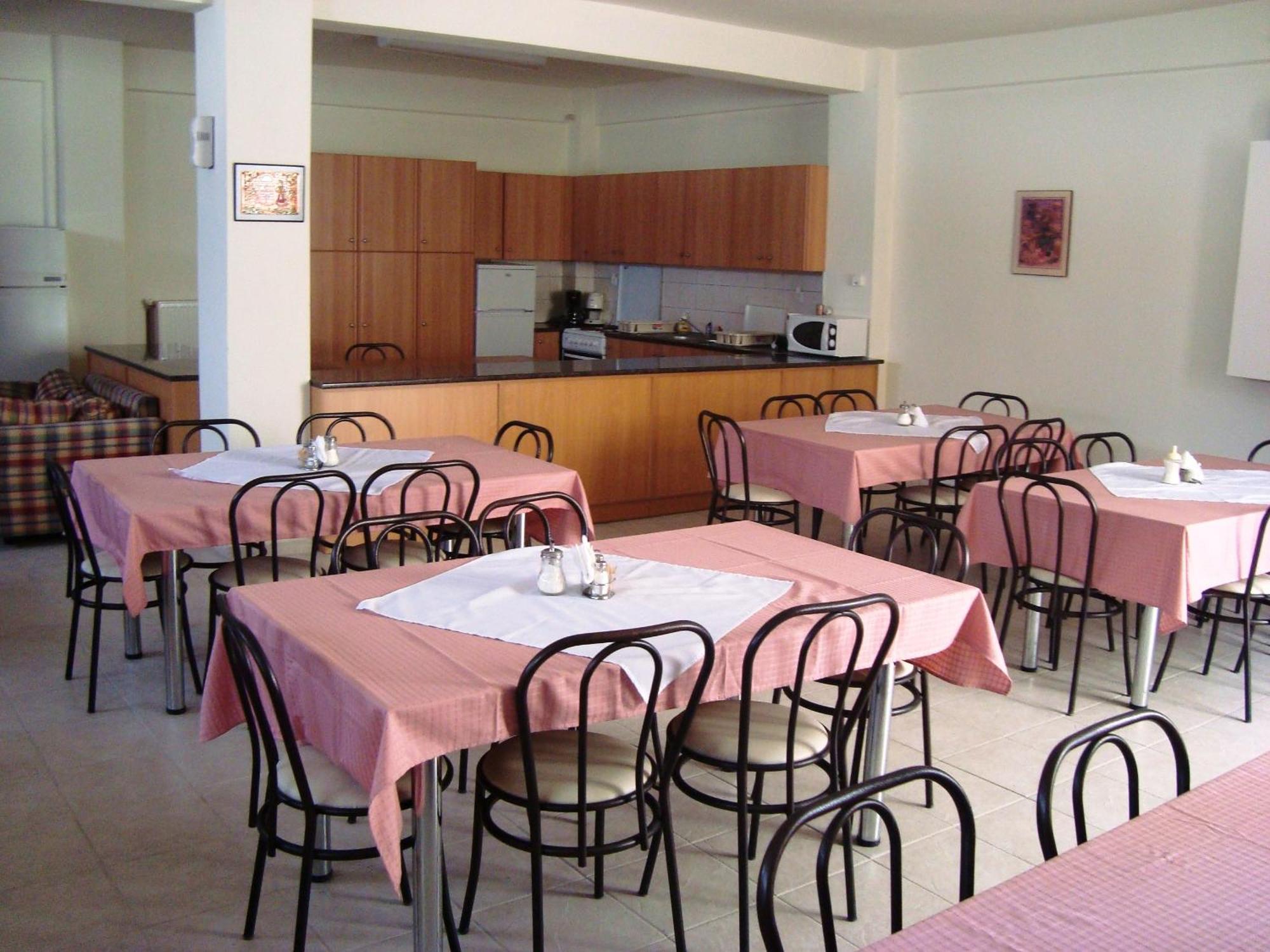 Estia Aparthotel Орестиада Екстериор снимка